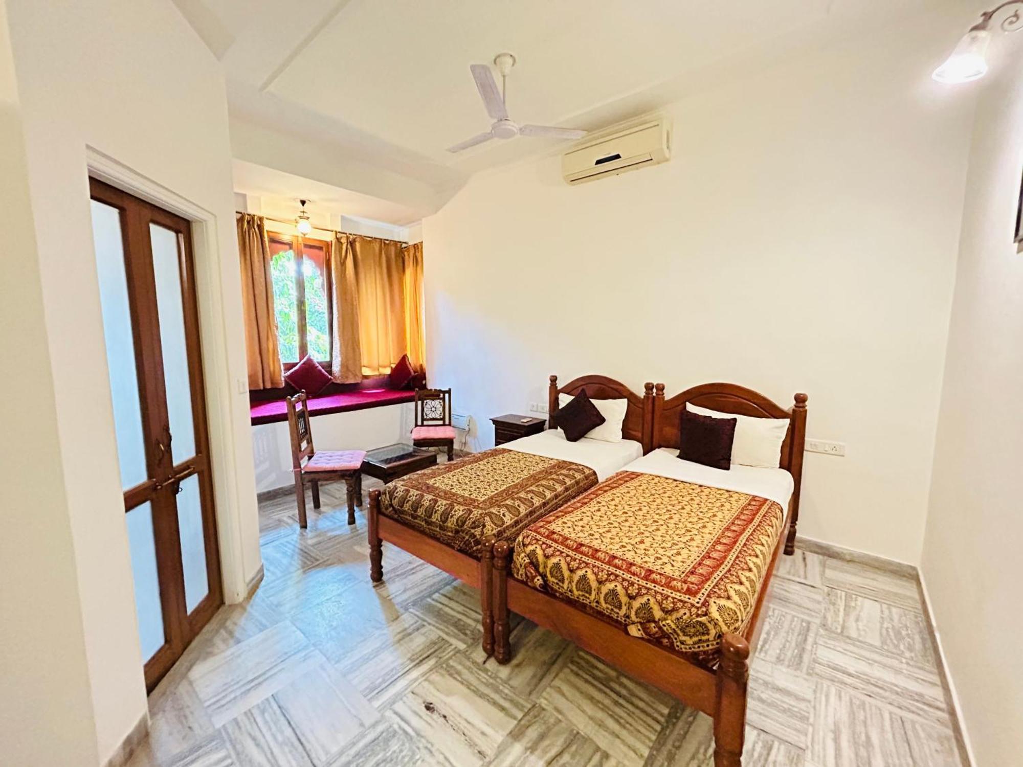 Adhbhut Hotel Dźajpur Zewnętrze zdjęcie