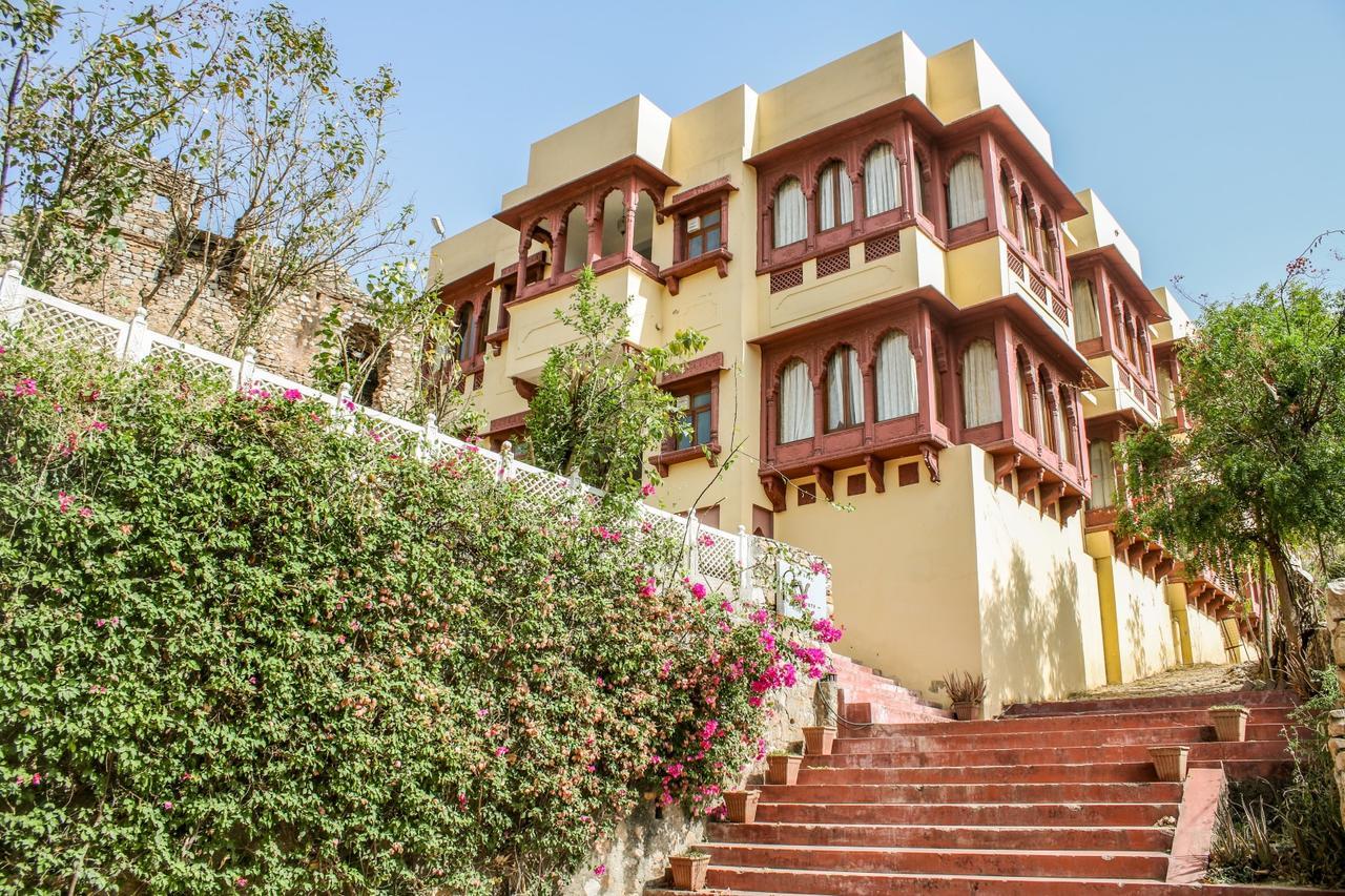 Adhbhut Hotel Dźajpur Zewnętrze zdjęcie